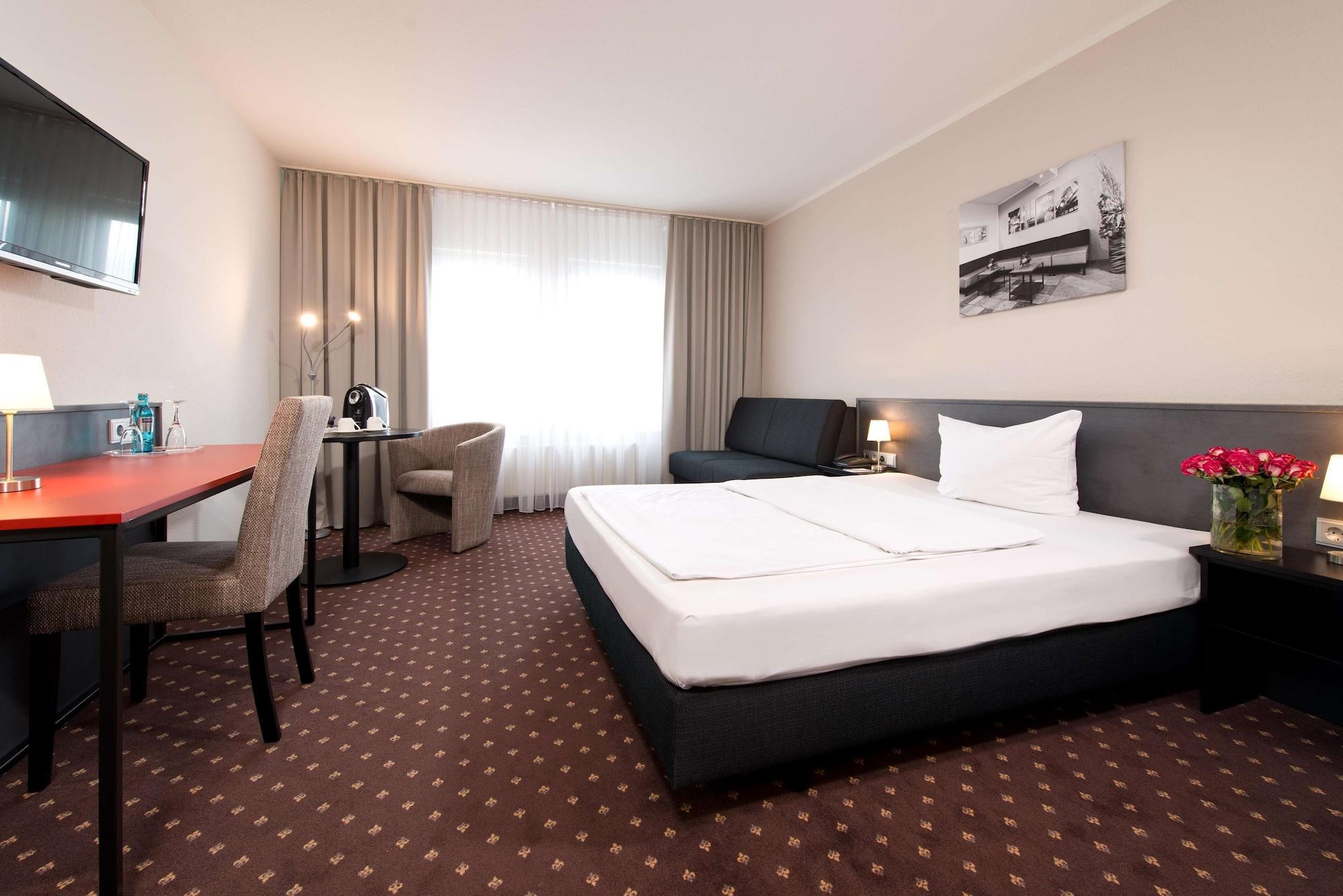 Achat Hotel Hockenheim Exterior foto